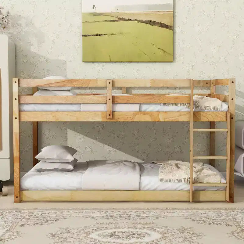Lit superposé jumeau-sur-jumeau avec échelle, garde-corps et lattes renforcées, pour chambre d'enfants et salle de jeux, Naturel