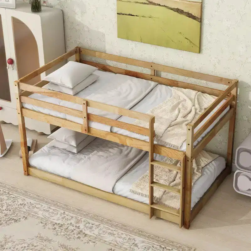 Lit superposé jumeau-sur-jumeau avec échelle, garde-corps et lattes renforcées, pour chambre d'enfants et salle de jeux, Naturel