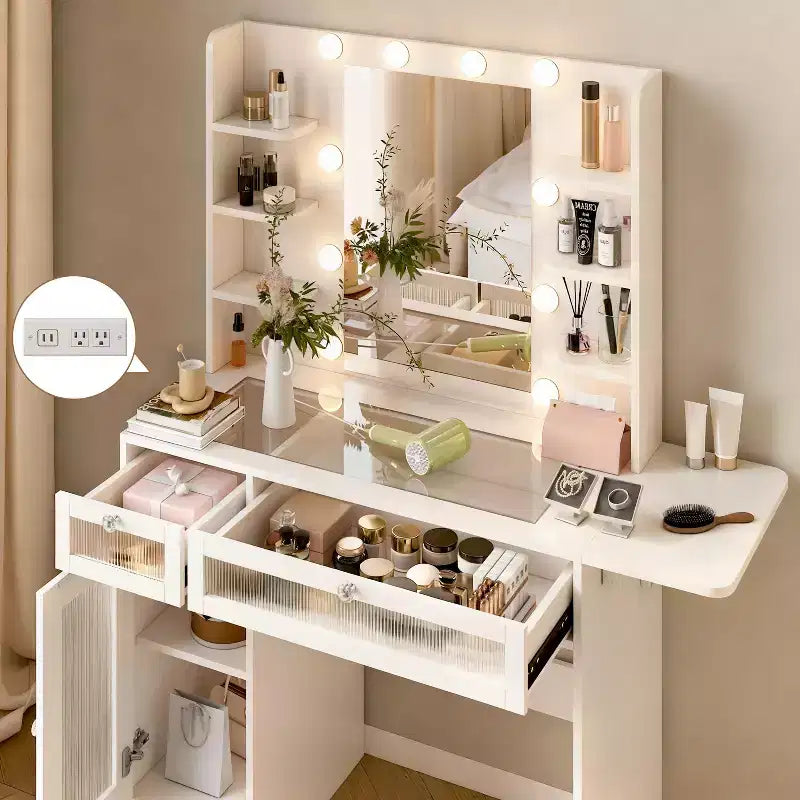 Coiffeuse blanche avec miroir, lampe de bureau, port de chargement USB, placards et tiroirs