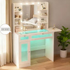 Coiffeuse blanche avec miroir, lampe de bureau, port de chargement USB, placards et tiroirs