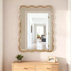 Miroir décoratif 40" rectangle ondulé avec cadre en bois massif, miroir mural moderne de style ferme pour chambre, salle de bain et salon, bois naturel